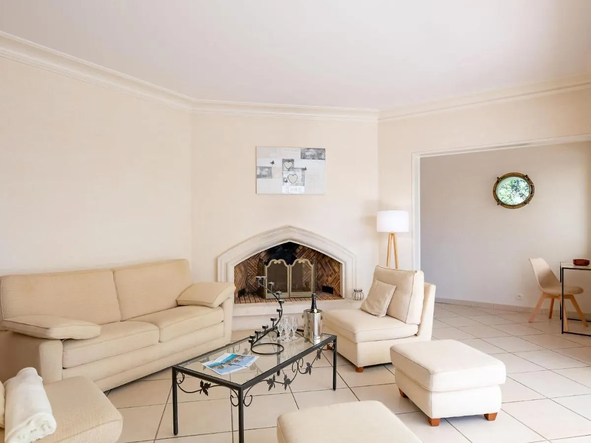 Villa Les Dauphins By Interhome Saint Aygulf