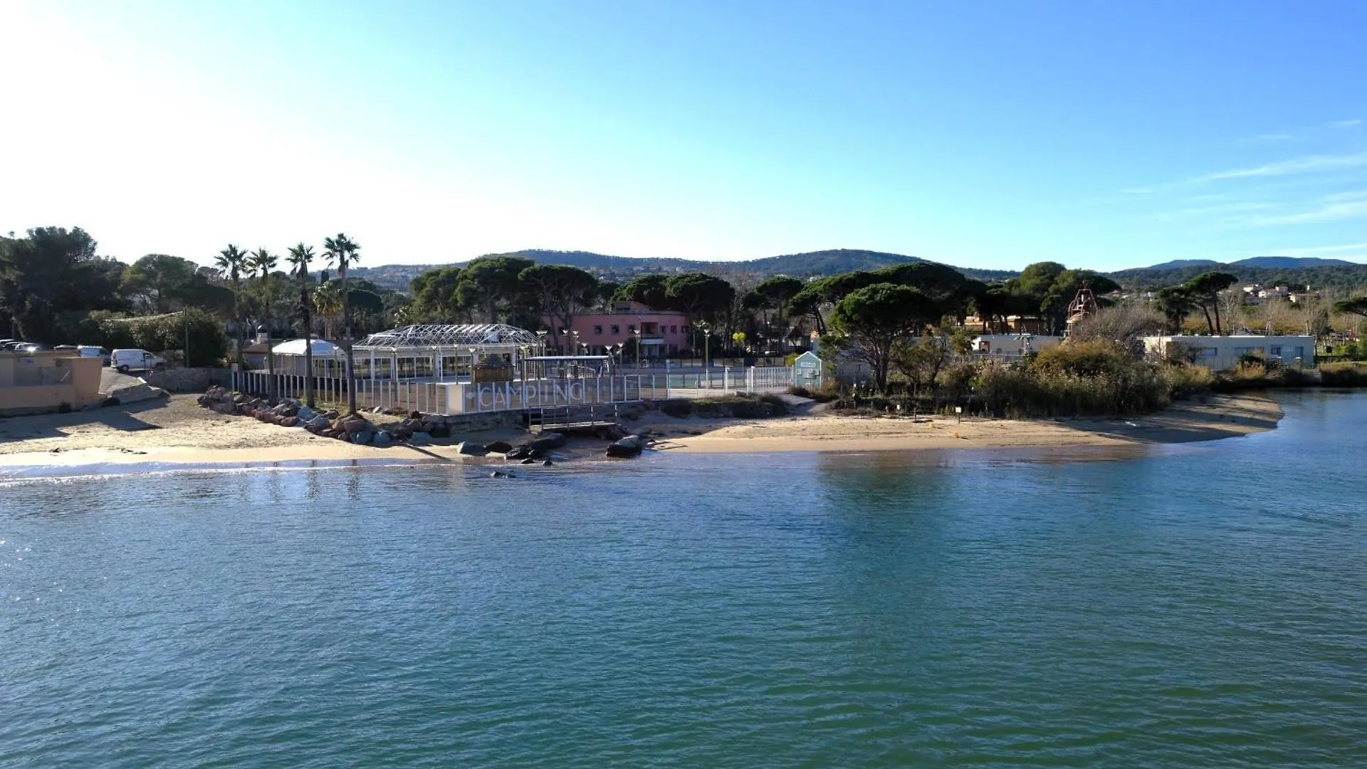 Villa Les Dauphins By Interhome Saint Aygulf